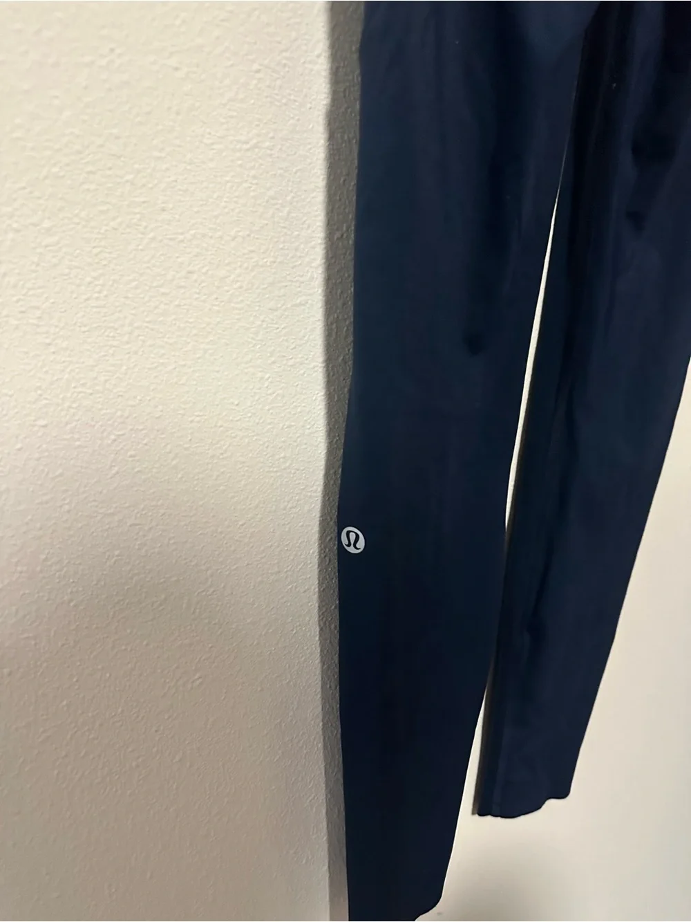 lululemon athletica see pictured flaw